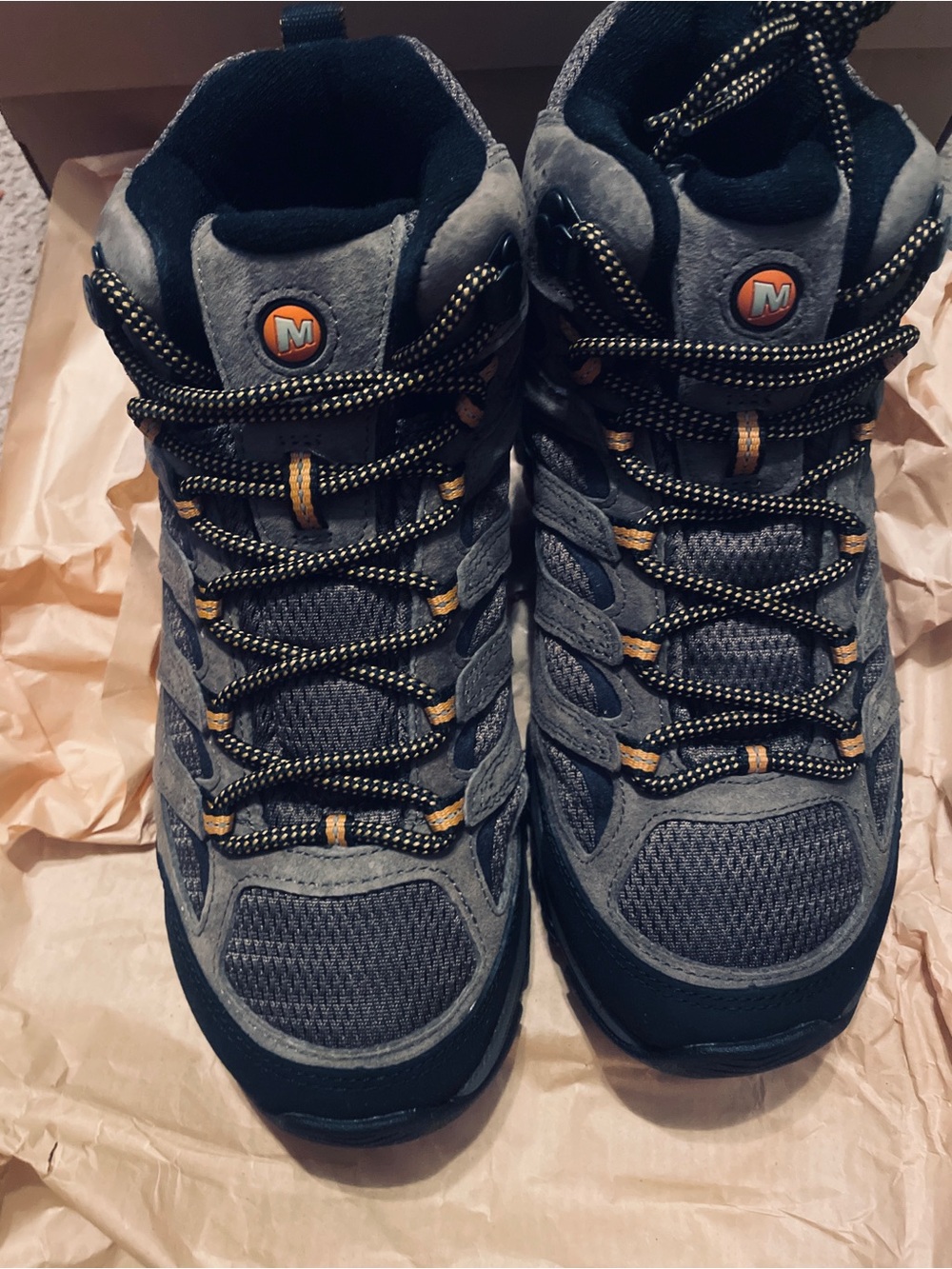 New Merrill Moab 3 Mid Men’s 7 Wide Hiking Boots Retail $155